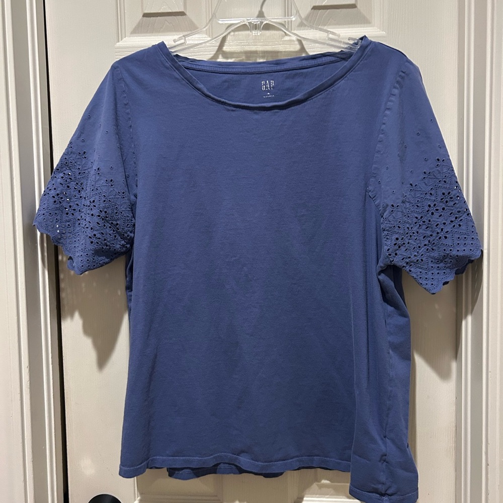 GAP Women's Short Sleeve Eyelet Top in Blue